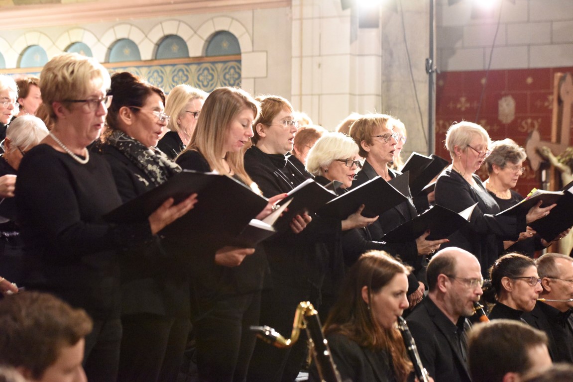 20180113 ar,Habay-la-Neuve, (B), église,concert,Choeurs d`Opéras, Chorale Municipale Uelzecht,direction , Jeff Speres ,Photo:©Editpress/TaniaFeller