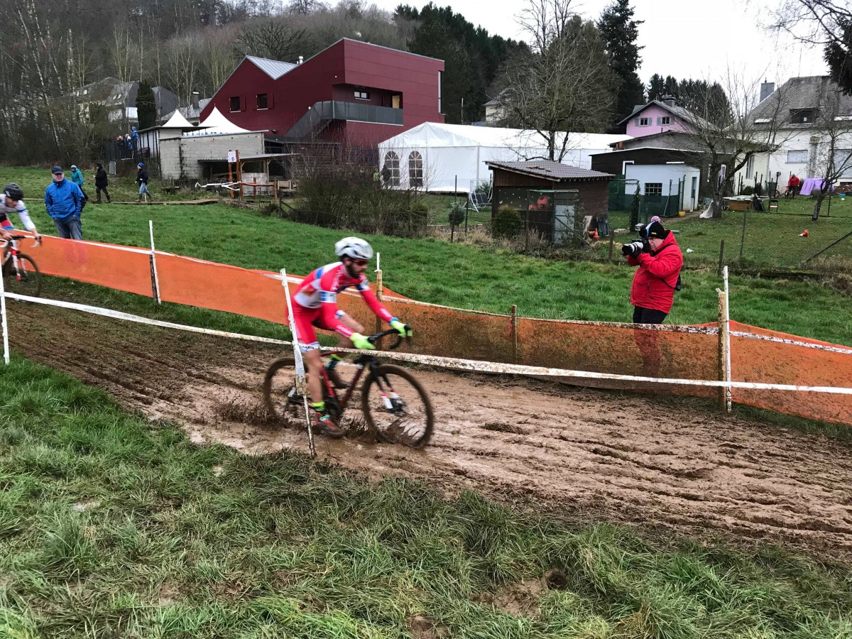 26853614_10156103368996115_106384296_o