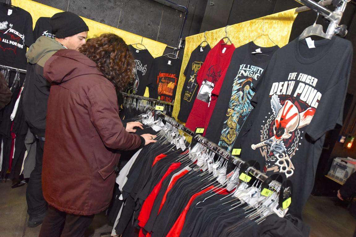 20180128 ar, Esch-sur-Alzette, KuFa,Kulturfabrik, Metal bourse, CD,T-Shirt etc…, Photo:©Editpress/AlainRischard
