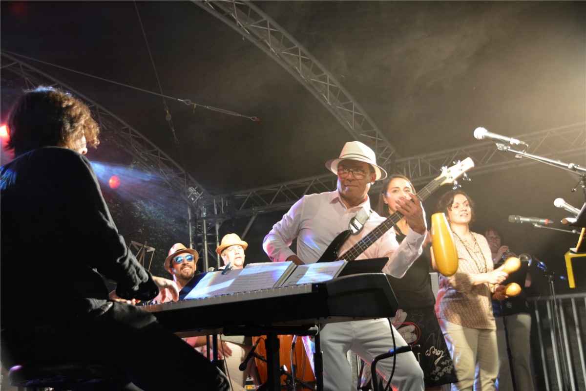 Salsa für die Integration