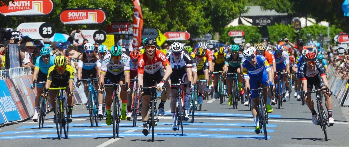 Greipel gewinnt erste Etappe