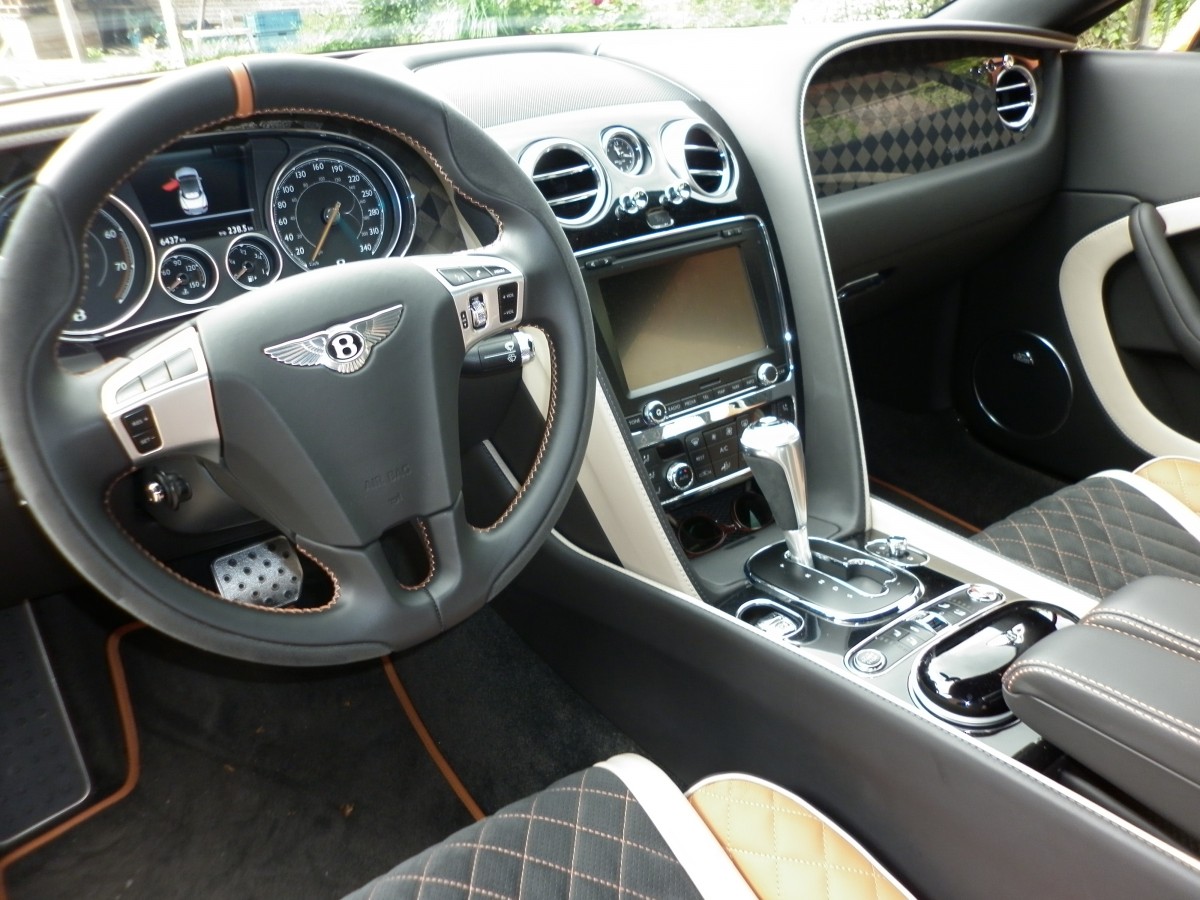 P1000873Continental Supersports Convetible