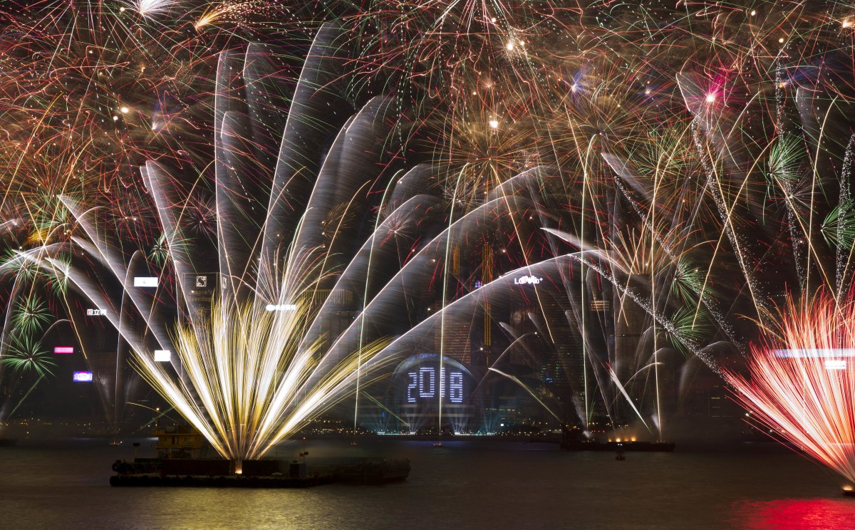 Silvester_Feuerwerk_55804626