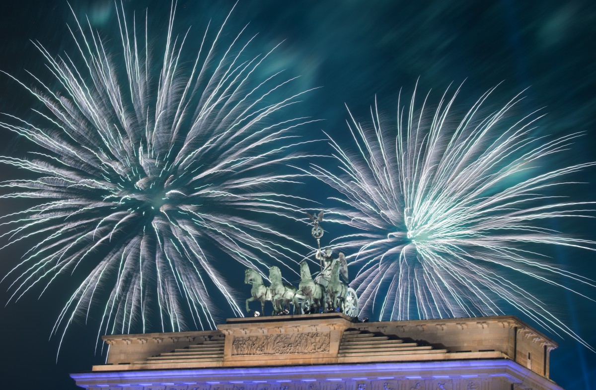 Silvester_Feuerwerk_55805482