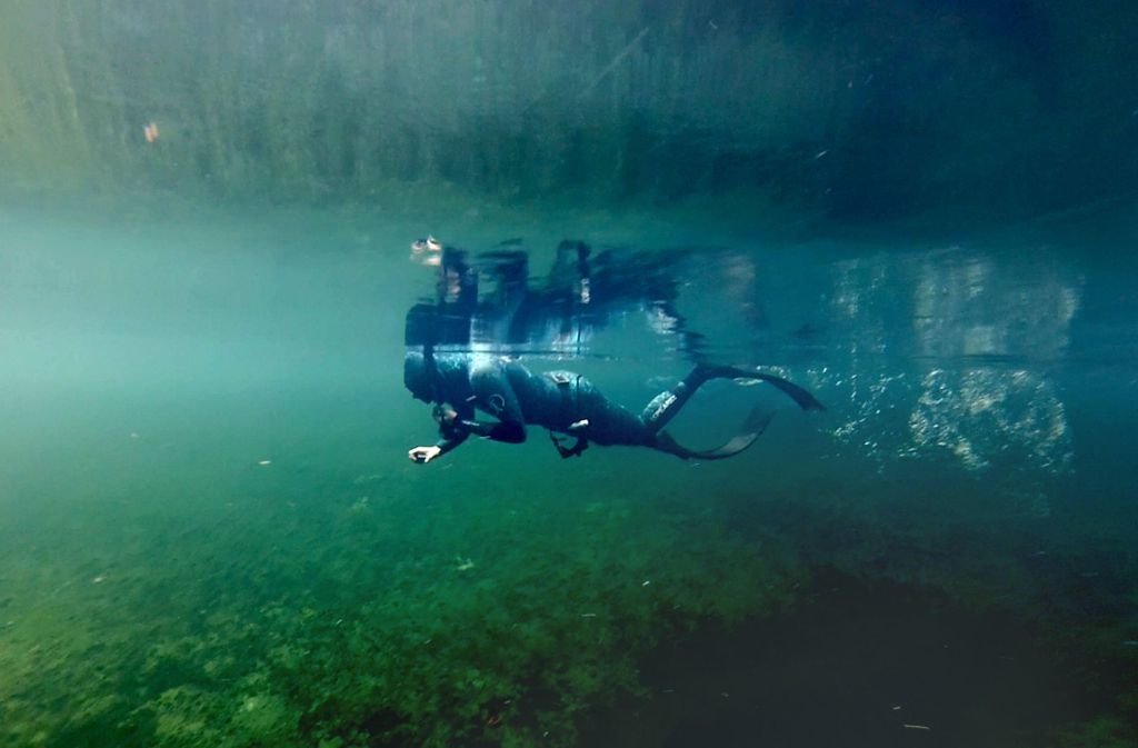 Hobbytaucher findet Leiche