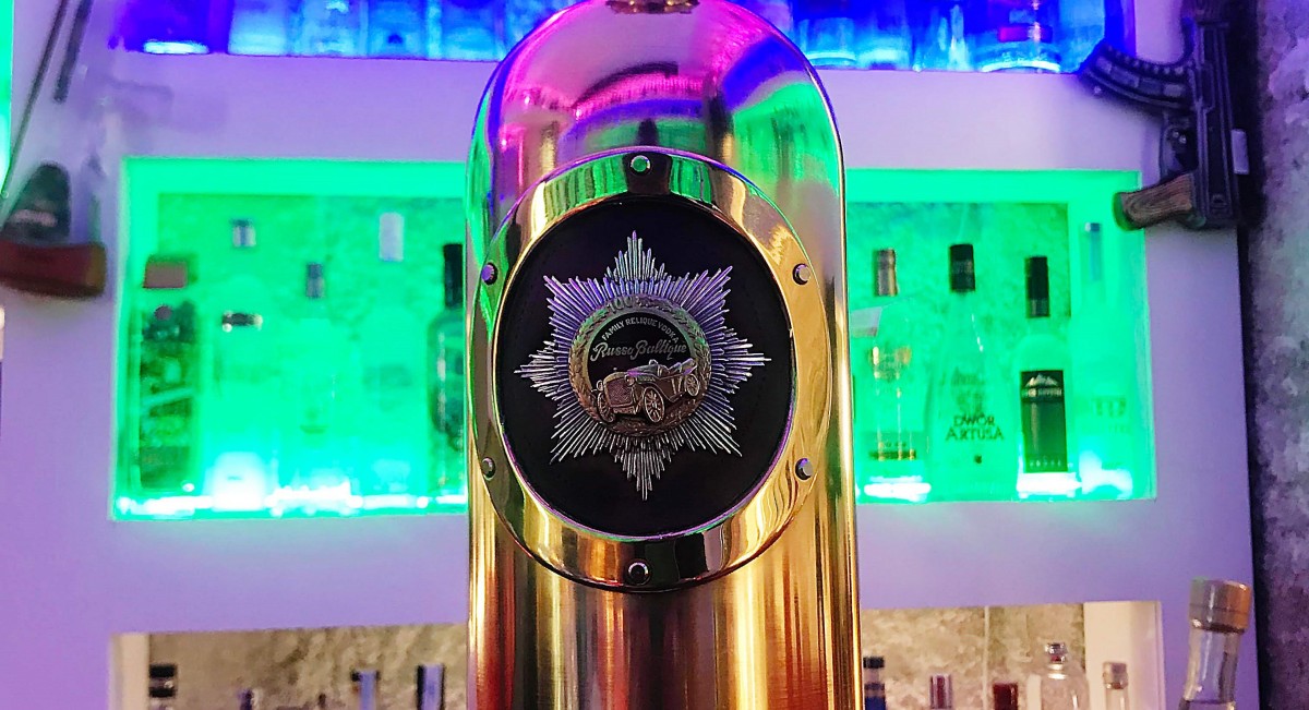 Teuerste Wodka-Flasche der Welt auf Baustelle gefunden – leer