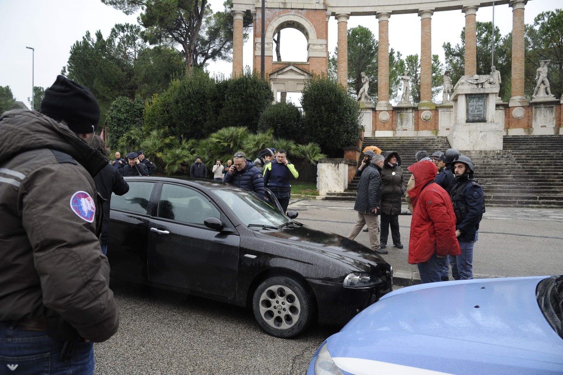 ITALY-SHOOTING-ARREST