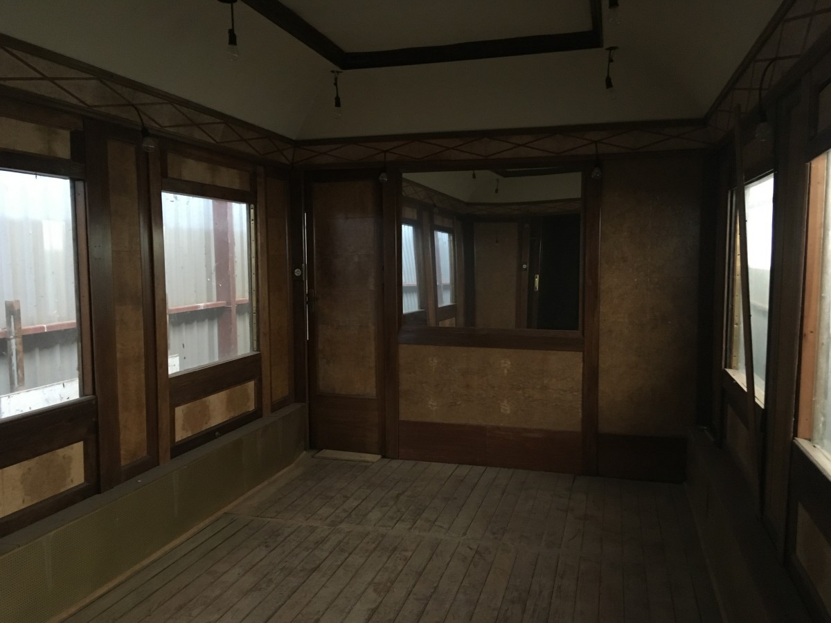 Historischer_Bahnwag_56144085