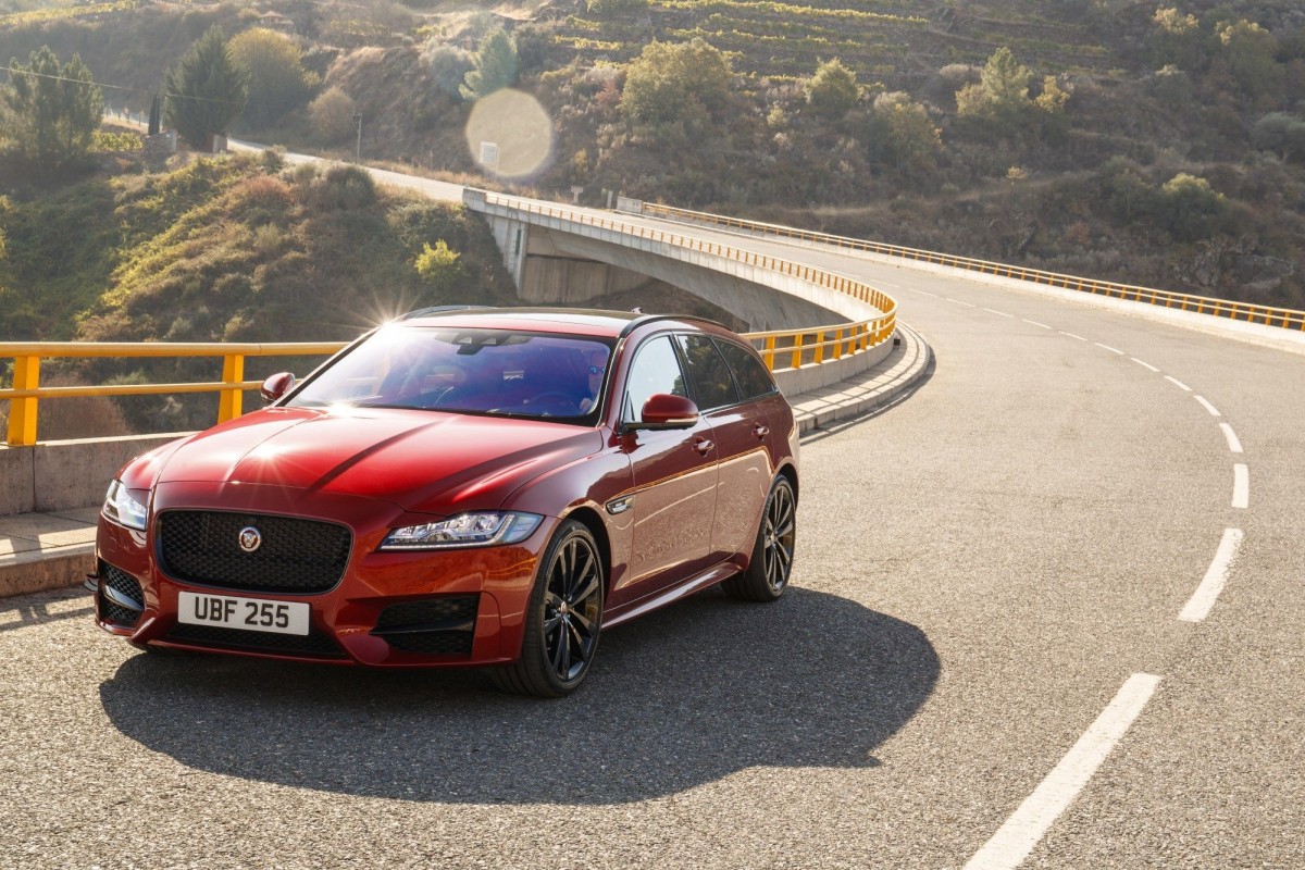 XF Sportbrake 3