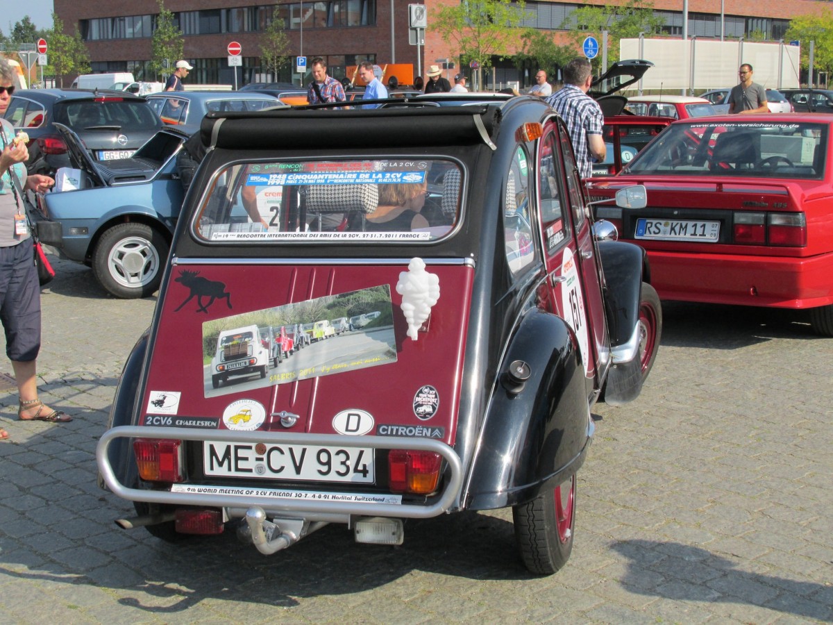 2 CV 3