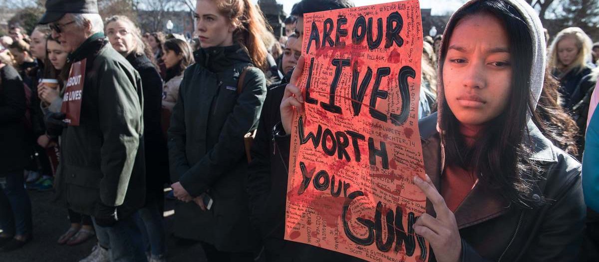 17 Minuten Stille: Protest gegen Waffengewalt