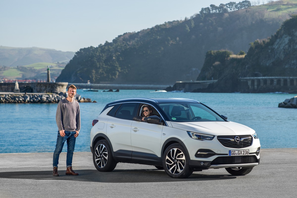 Opel-Grandland-X-502100