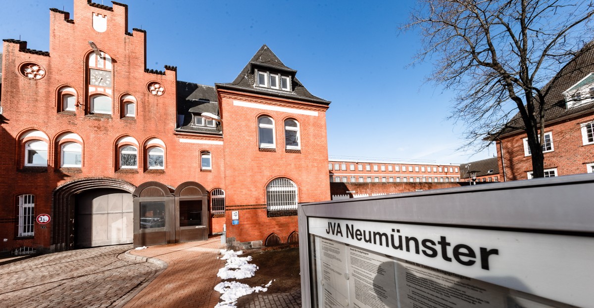 Ostern im Gefängnis – Hacksteak statt Stockfisch für Puigdemont