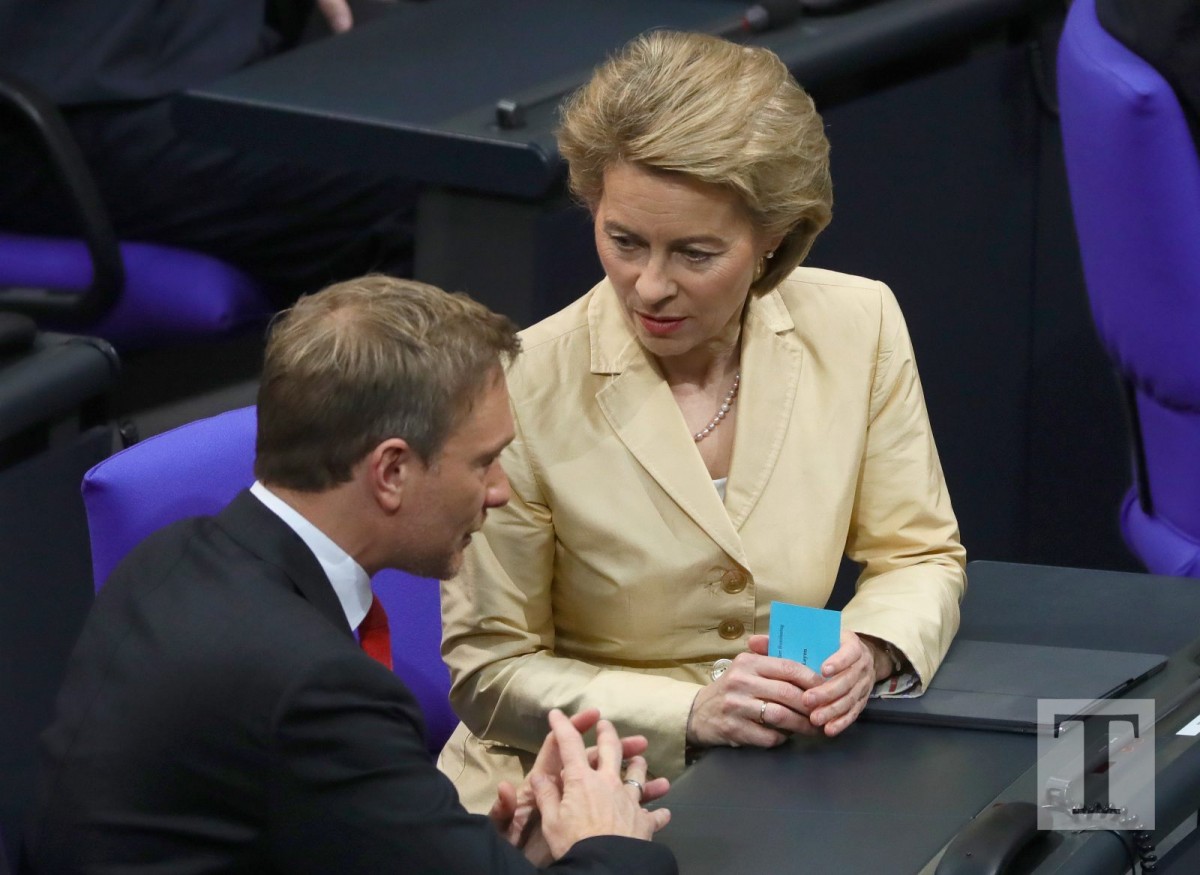 Wahl_der_Bundeskanzl_56633839urn_binary_dpa_com_20090101_180314-90-008971-FILED