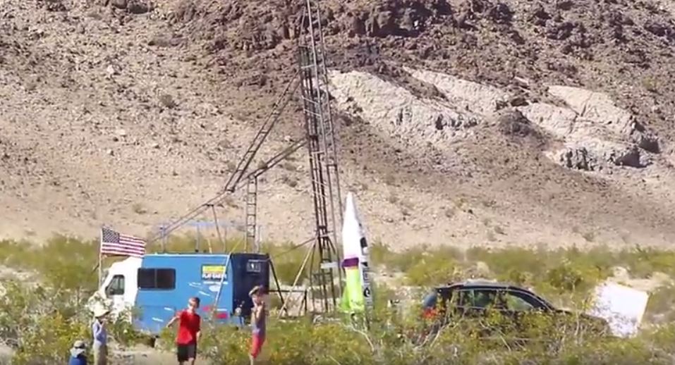 US-Amerikaner schießt sich 570 Meter hoch