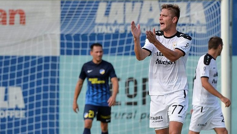 F91 verteidigt Tabellenführung