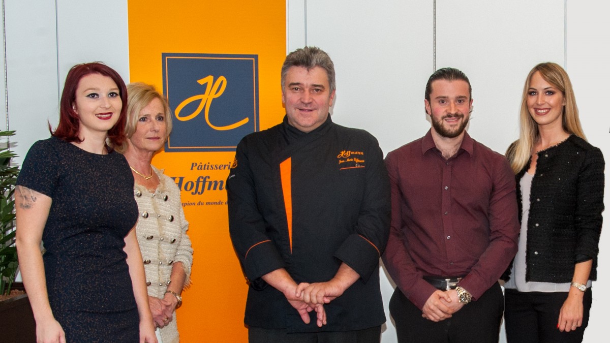 Familienbande mit Herz für Brot