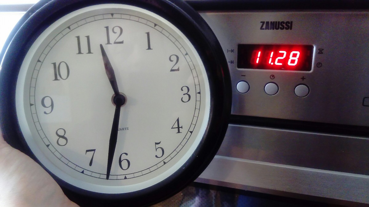 Unsere Uhren gehen nach – und das Stromnetz ist schuld