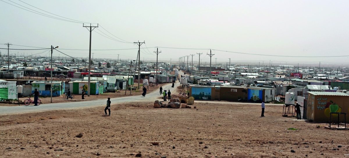 Auf den Champs-Elysées von Zaatari