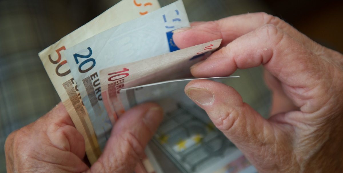 Mehr Geld für Staatsbeamte