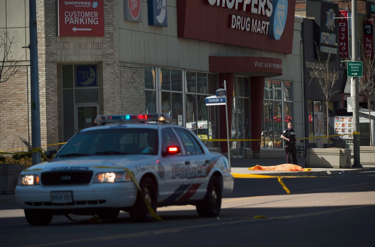 Lieferwagen_faehrt_i_57080907urn_binary_dpa_com_20090101_ap_67c62f88c8b14fcc83136face0ae524f-FILED