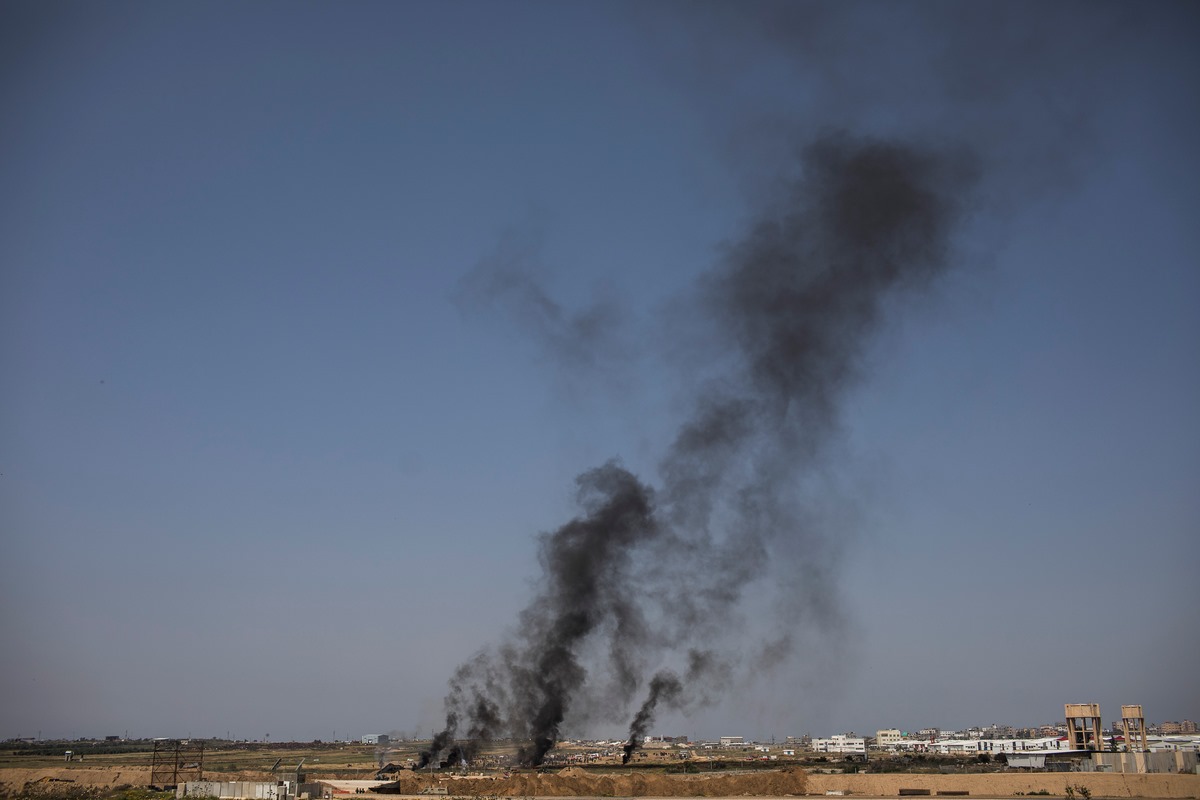 Proteste_an_israelis_56882022urn_binary_dpa_com_20090101_180406-99-780811-FILED