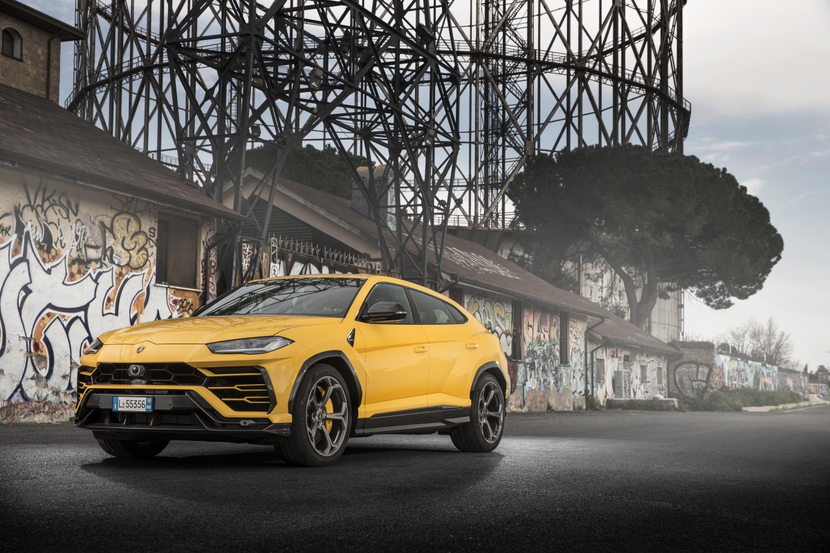 Stat_Front_Giallo Auge_Roma_1