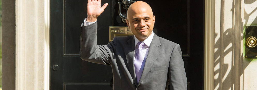 Theresa May macht Sajid Javid zum britischen Innenminister