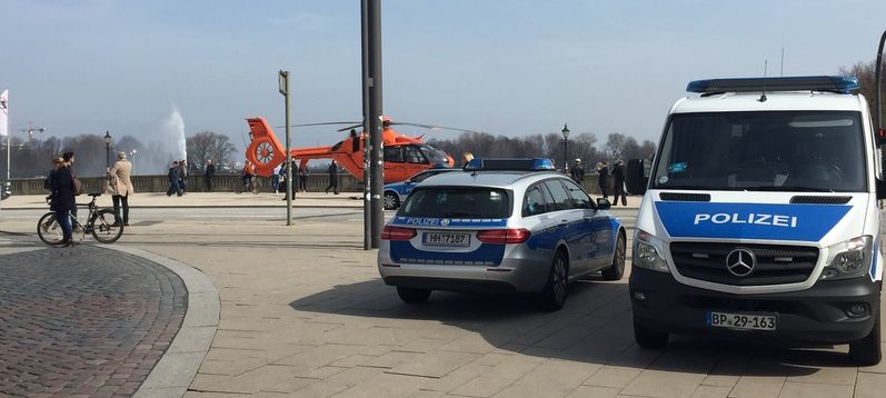 Ex-Frau und Kind in Hamburger Innenstadt erstochen: Mann festgenommen