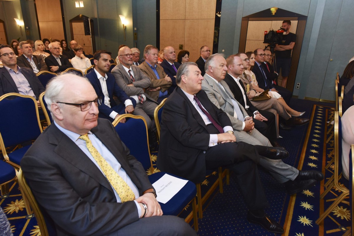 07.05.2018_Editpress_435374