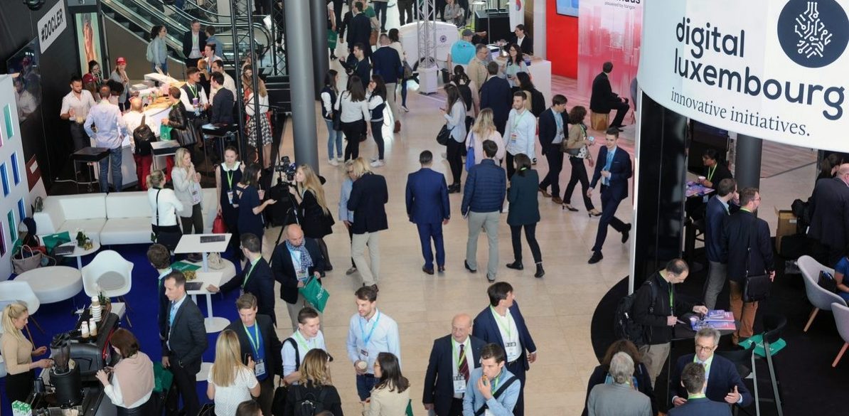 Eine Vitrine für das Land