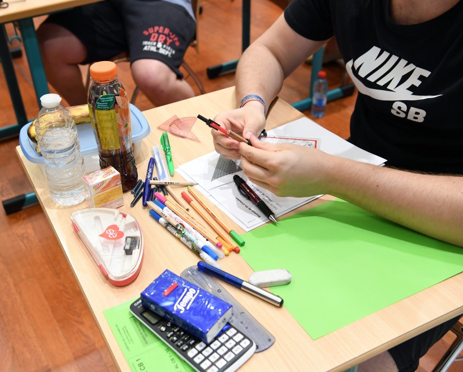 Premieres examen athenee