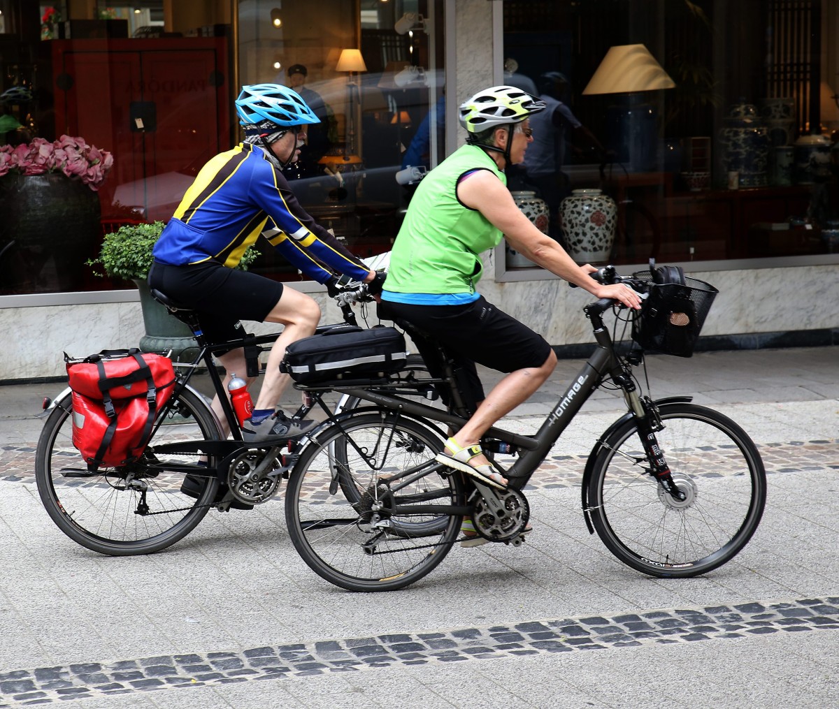 Ab jetzt dürfen Radler in Luxemburg nebeneinander fahren – und noch mehr