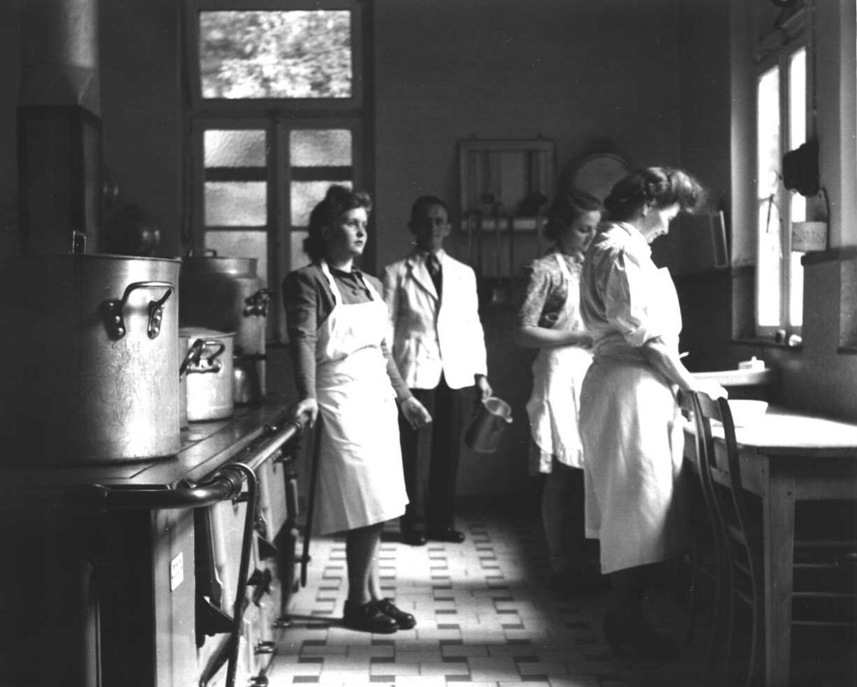 490_0008_14941881_1947_0033