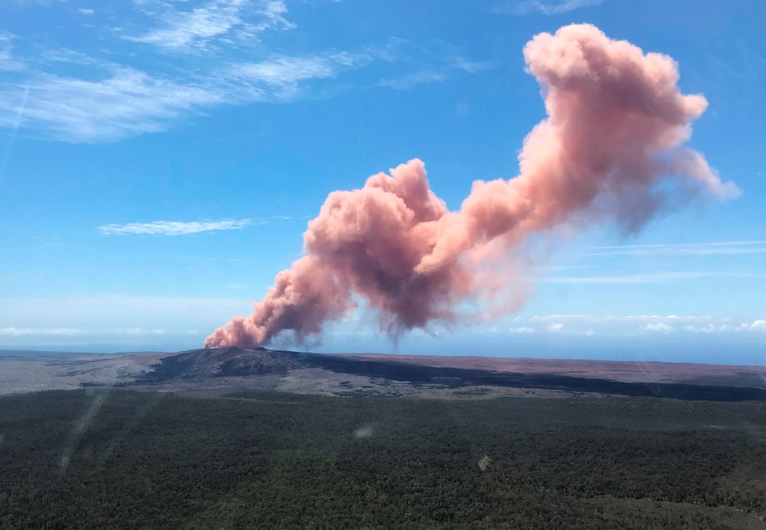 TOPSHOT-US-VOLCANO-HAWAII