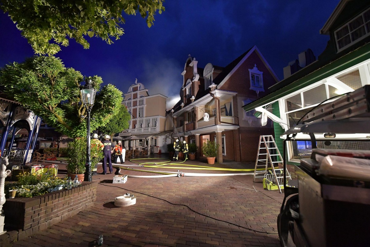 Grossbrand_im_Europa_57458380urn_binary_dpa_com_20090101_180526-90-025530-FILED