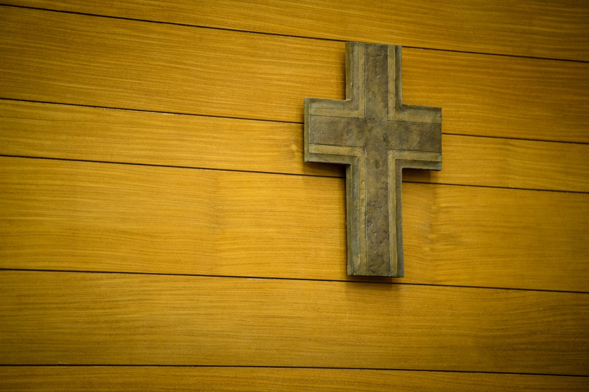 Kreuzpflicht in Bayern tritt in Kraft - Söder beim Papst