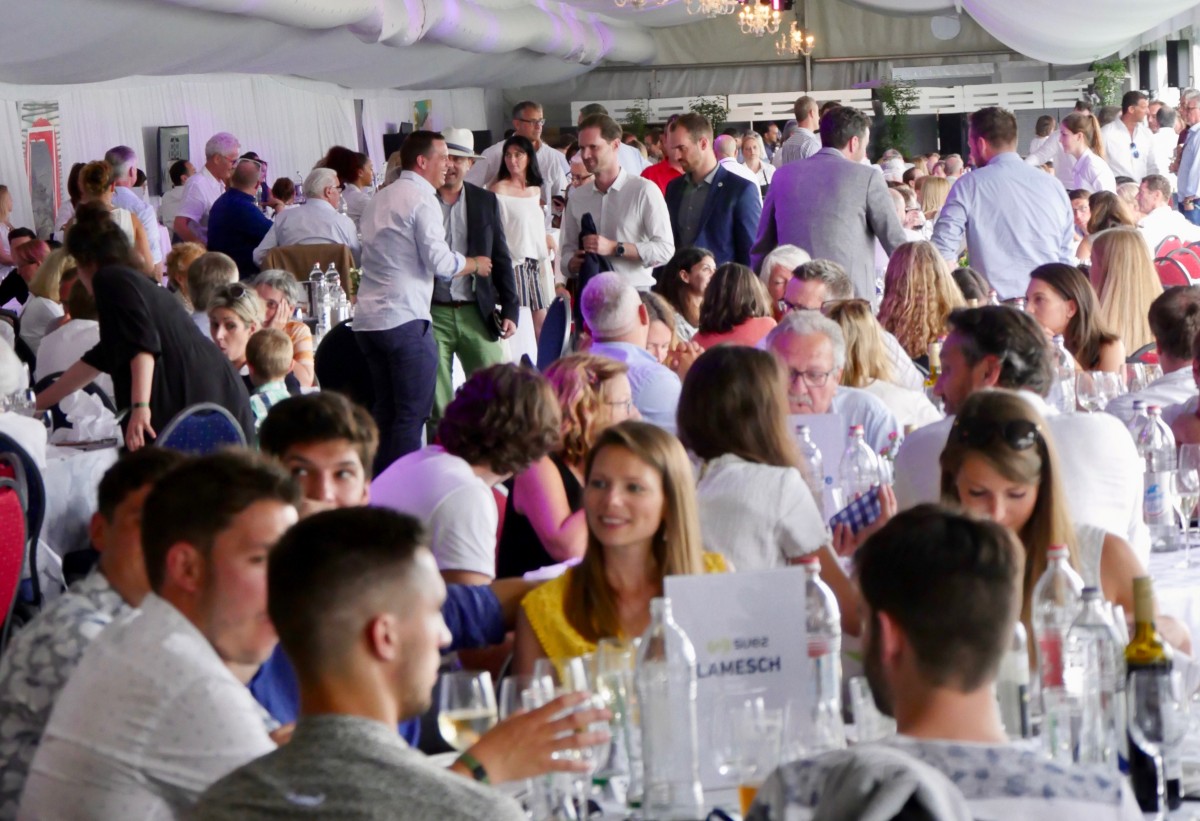 Réiser_Päerdsdeeg_Sonntag_Catering_People_31