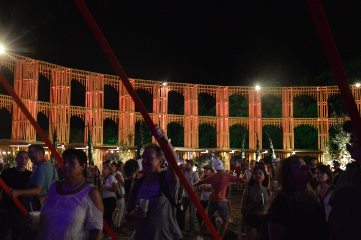 22. Kolosseum by night