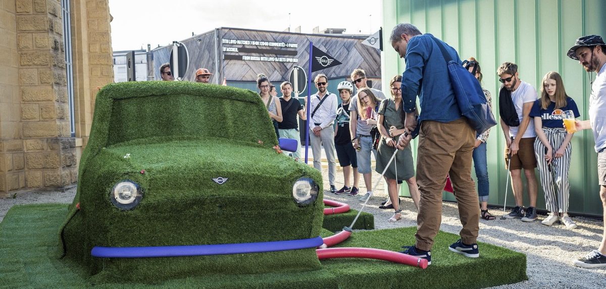 Minigolf in den Rotondes: Querdenken bei 18 Löchern