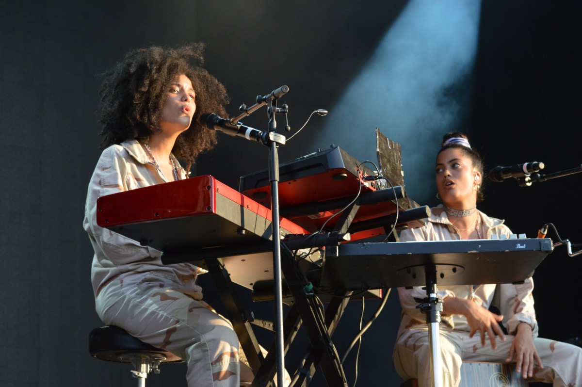 9. IBEYI