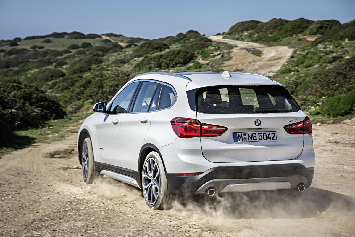 P90183726_highRes_the-new-bmw-x1-bmw-x