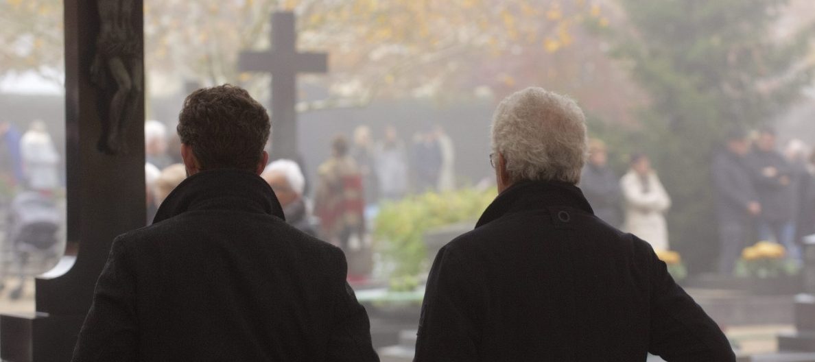 Durch das Tal der Tränen kommen - Ein Gespräch mit einer Luxemburger Trauerbegleiterin