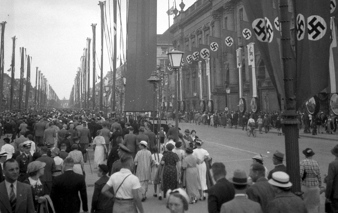 Sommerlektüre: „Berlin Noir“