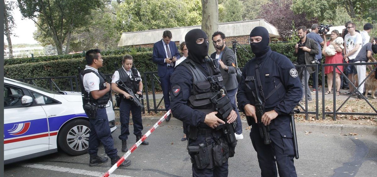 Messerattacke in Frankreich: Mann tötet Mutter und Schwester