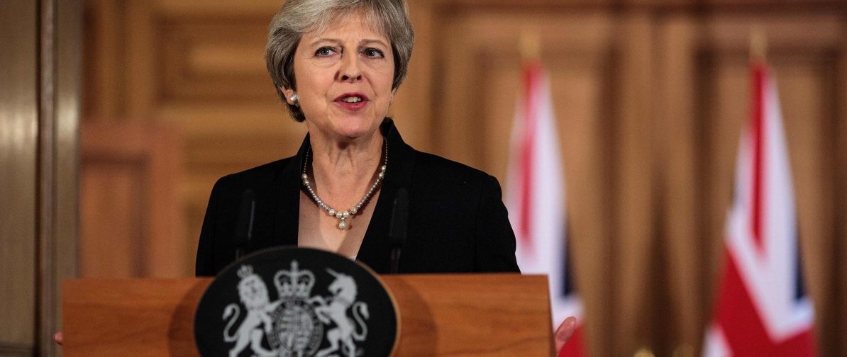 Schicksalsparteitag für Theresa May: Feuer von allen Seiten