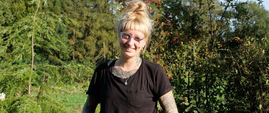 Junge Künstler im Fokus: Ann Sophie Lindström nimmt sich Zeit zum Geschichten erzählen