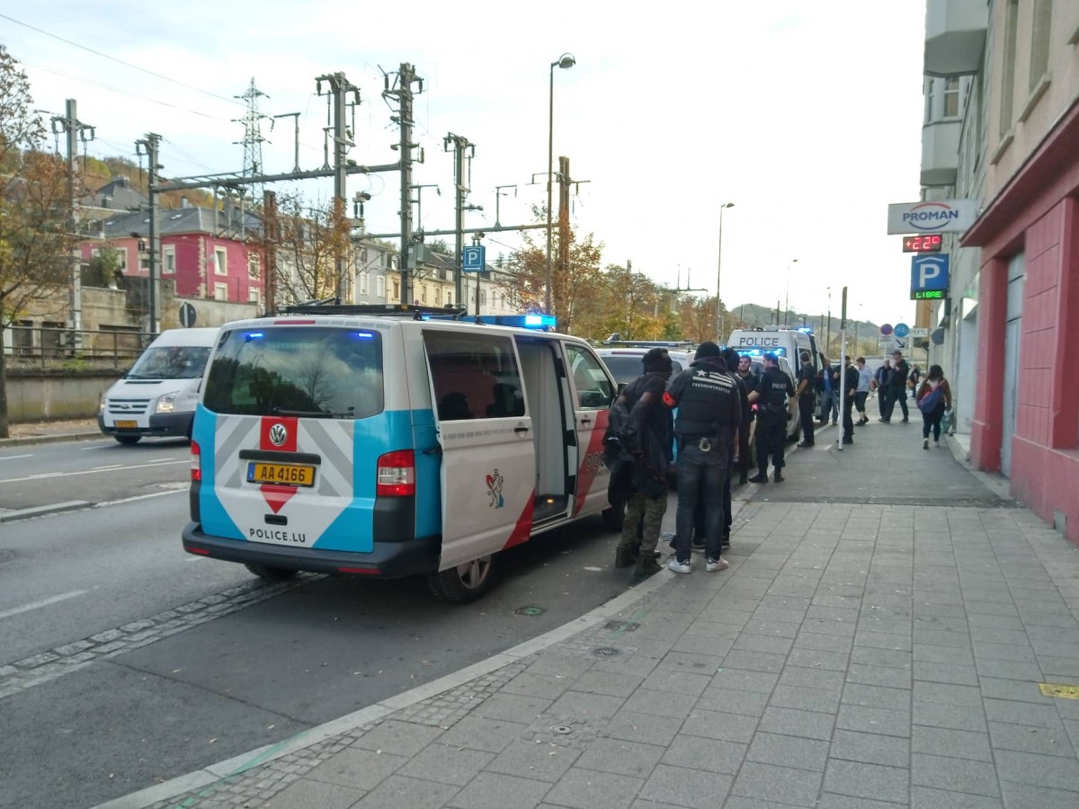 44213885_360979967779421_8847083002795130880_n