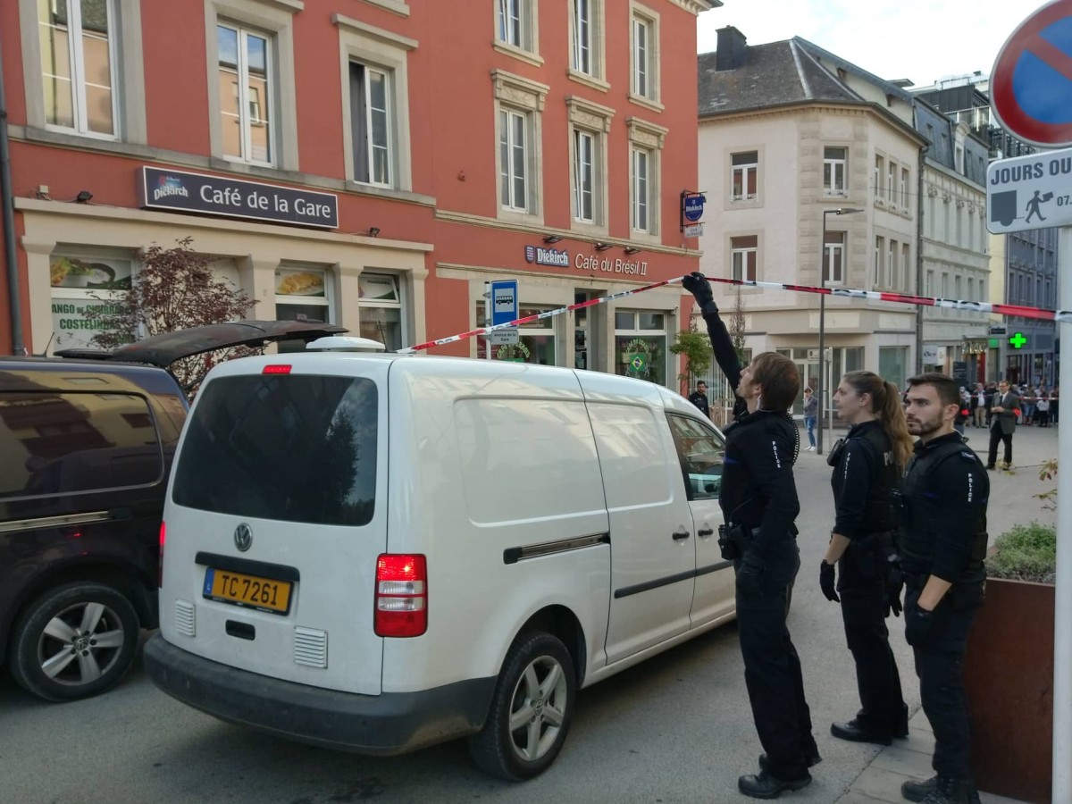 44302747_728131454186219_8014040397422526464_n