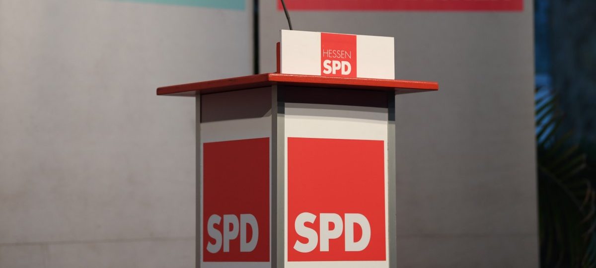 Gegen die Wand gefahren: Volksparteien bei Hessen-Wahl